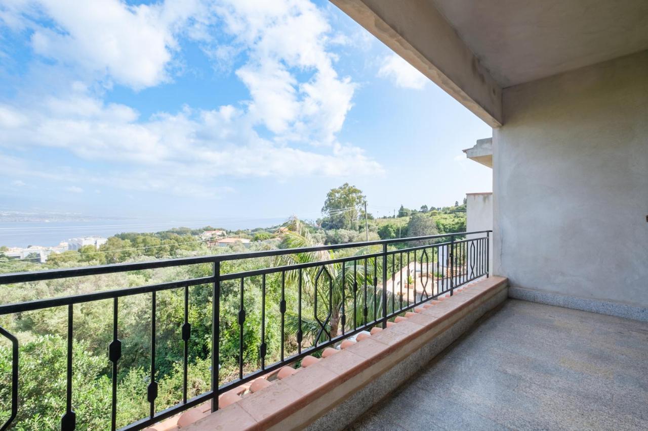 Villa Emy Messina Bagian luar foto