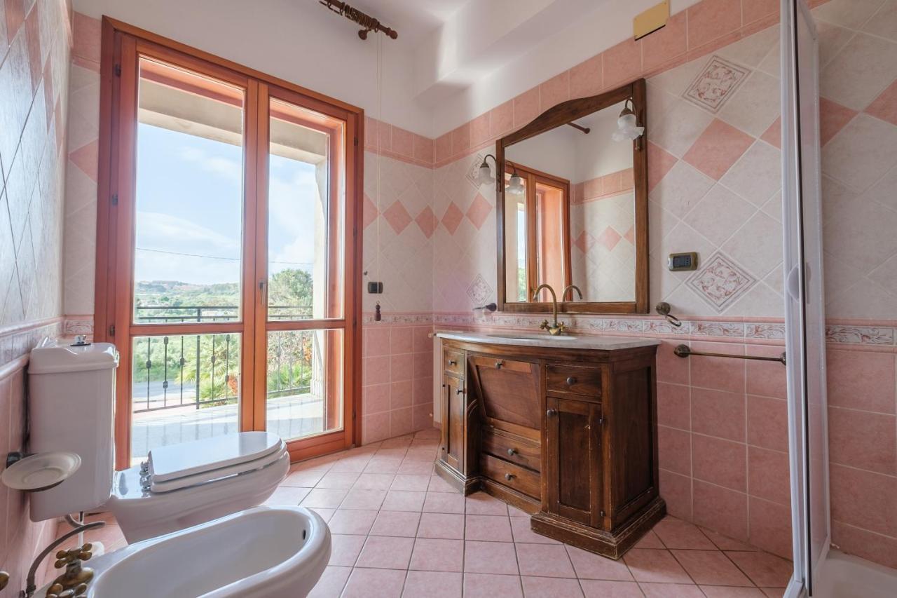 Villa Emy Messina Bagian luar foto